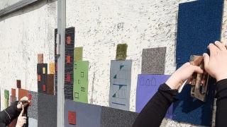 Ilmoitustauluja tuunataan.