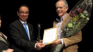 John Simon saa Kulttuuriseppä-palkinnon.