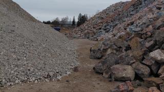 Foto av stenmaterial.