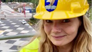 Ulla Viskari-Perttu.