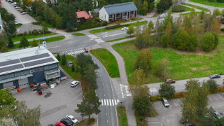 Ilmakuva Kuriirikujan ja Tikkurilantien risteyksestä