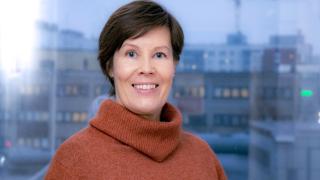 perhepalveluiden vuoden hoitaja anne salminen.