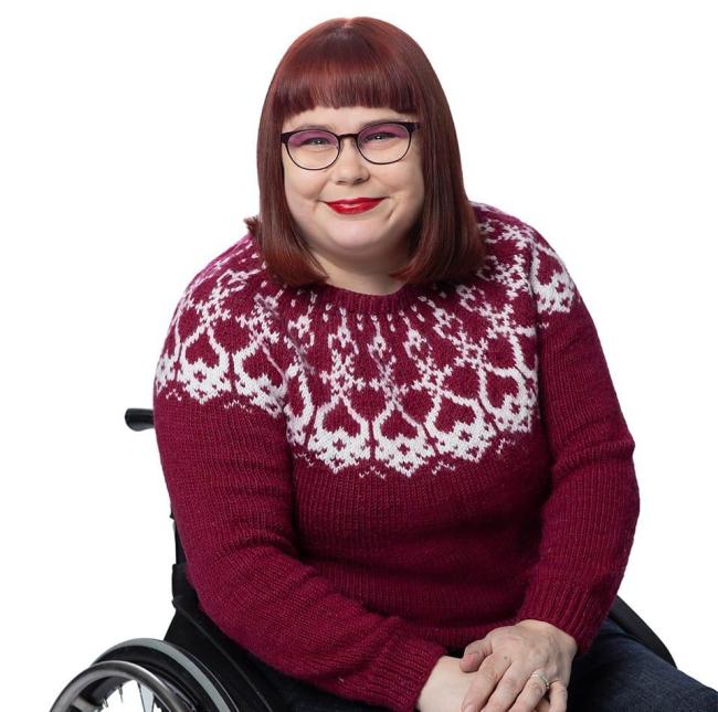 Valtuutettu Elina Nykyrin kuva (vas.).